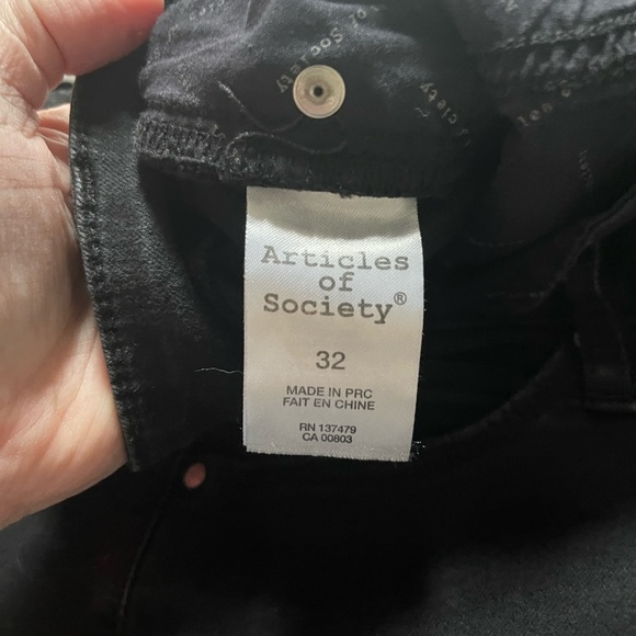 Articles Of Society Black Raw Cut Ankle Cut Jeans Size 32 - Picture 6 of 12